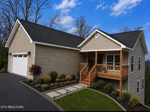 Photo of 568 Low Valley Rd, Dandridge, TN 37725 (MLS # 1340662)