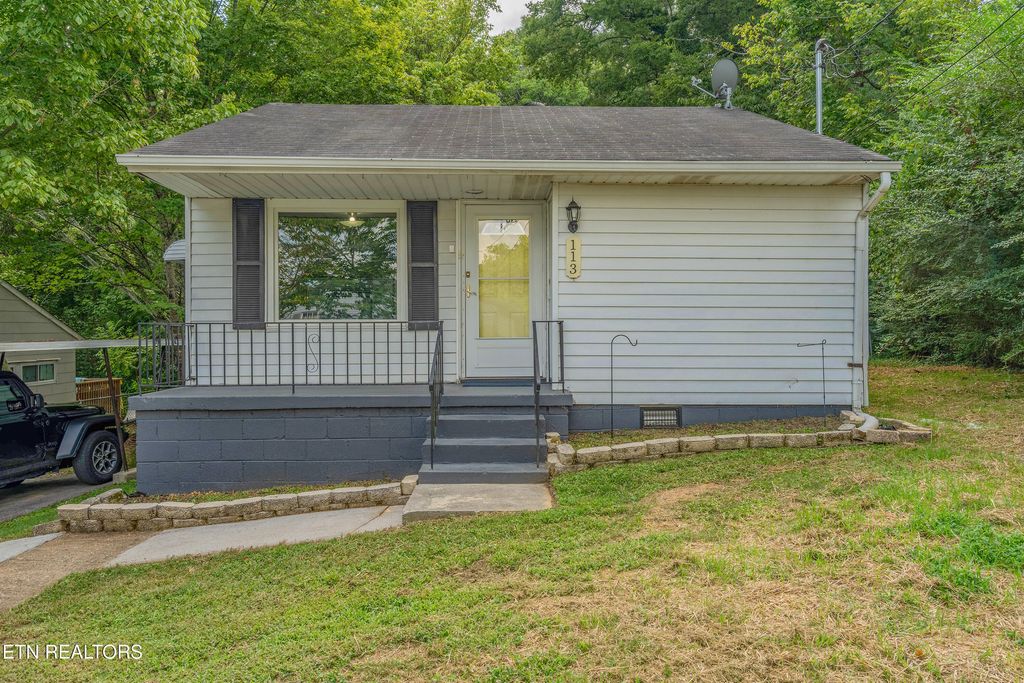 Photo of 113 Johnson Rd, Oak Ridge, TN 37830 (MLS # 1311693)