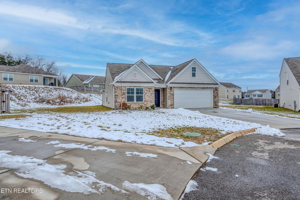 Photo of 237 Newman Circle, Jefferson City, TN 37760 (MLS # 1328579)