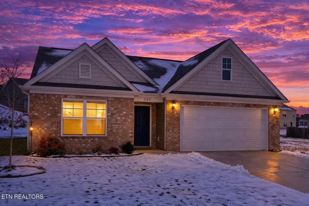 Photo of 237 Newman Circle, Jefferson City, TN 37760 (MLS # 1328579)