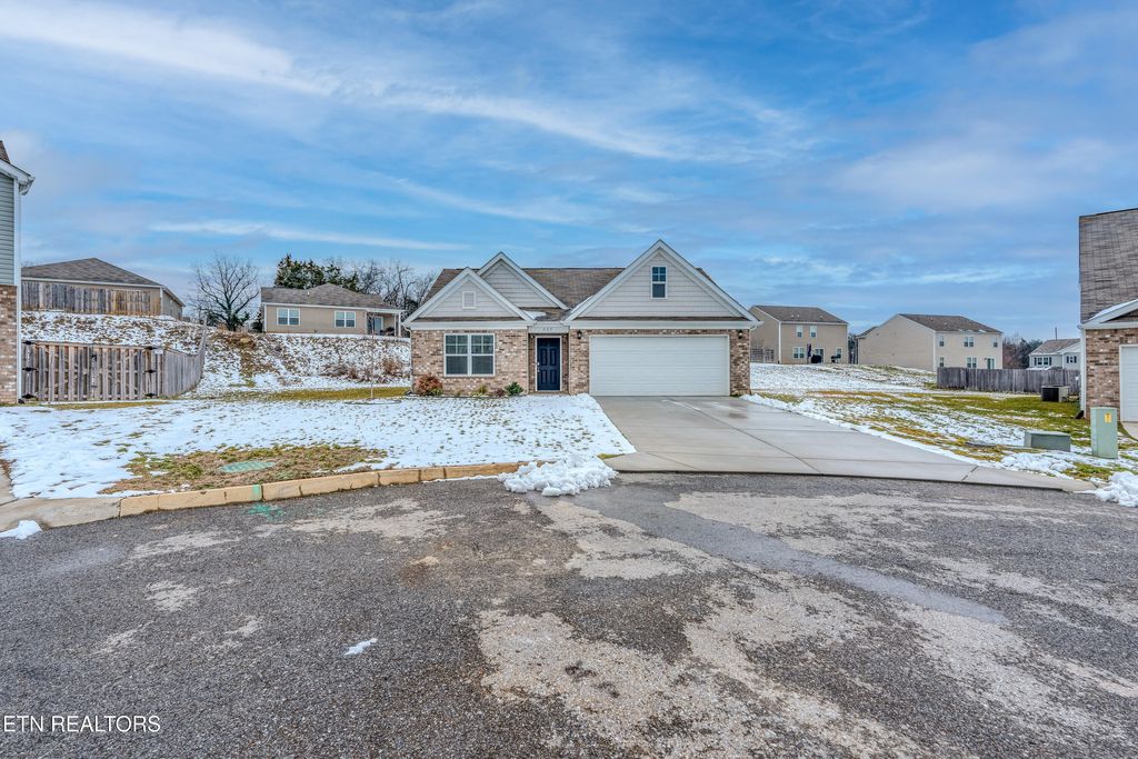 Photo of 237 Newman Circle, Jefferson City, TN 37760 (MLS # 1328579)
