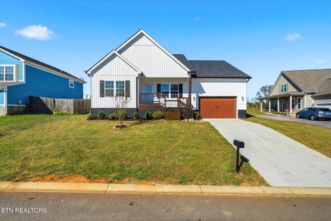 Photo of 1251 Lori Ellen Court, Sevierville, TN 37876 (MLS # 1360212)