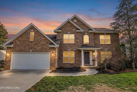 Photo of 901 Heathgate Rd, Knoxville, TN 37922 (MLS # 1329585)