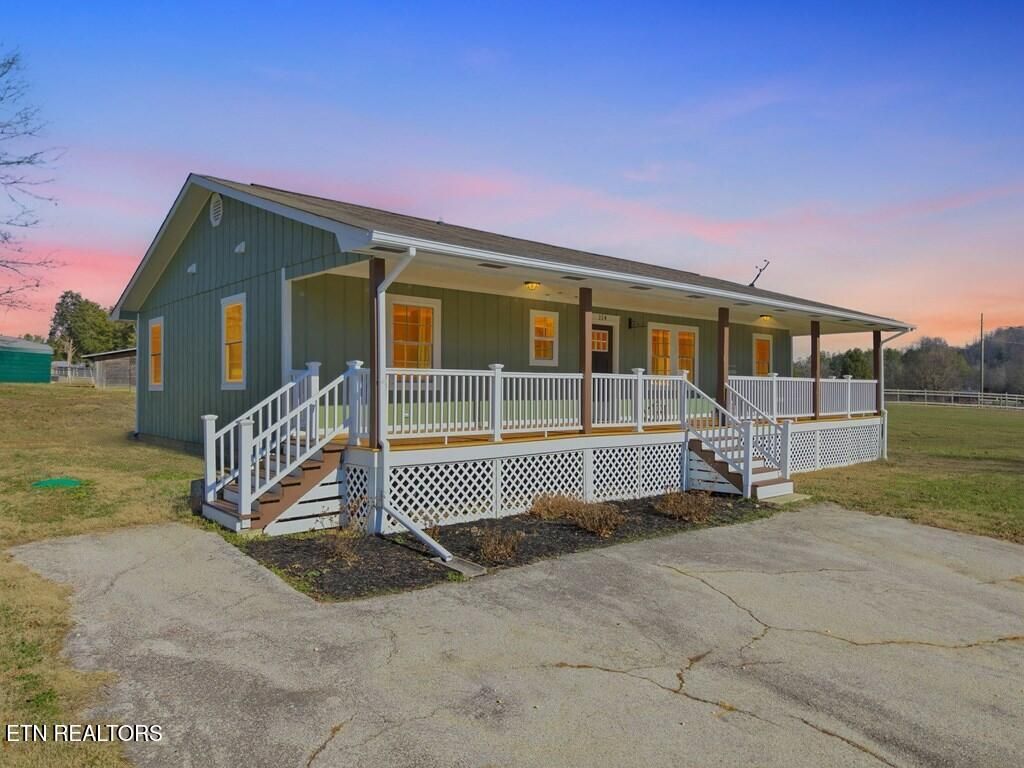 Photo of 114 Viars Rd, Philadelphia, TN 37846 (MLS # 1325650)