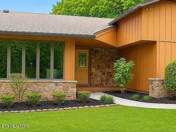 Photo of 372 Fallen Oak Circle, Seymour, TN 37865 (MLS # 1354303)