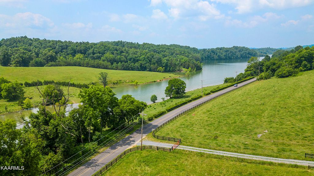 Photo of 2900 Nina Rd, White Pine, TN 37890 (MLS # 1231972)