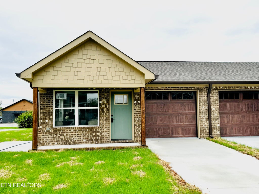 Photo of 152 2nd Ave, Dayton, TN 37321 (MLS # 1279529)