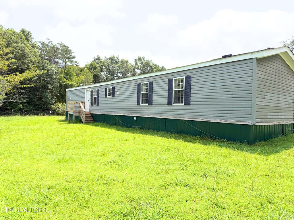 Photo of 1043 Sitting Bull Point Point, Crossville, TN 38572 (MLS # 1351096)