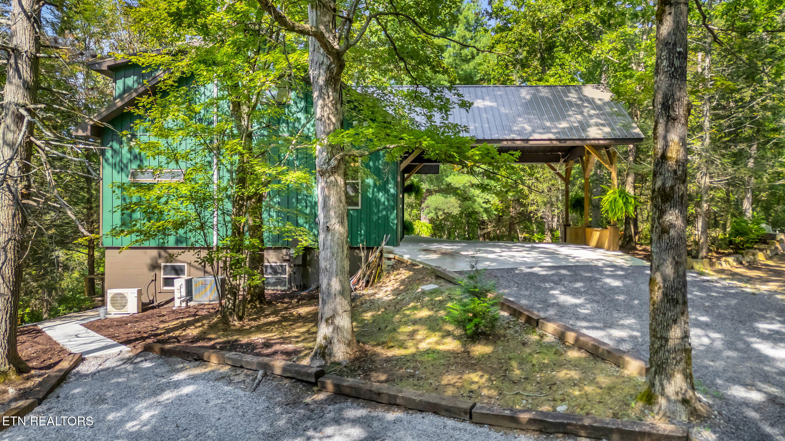 9963 Huckelberry Lane