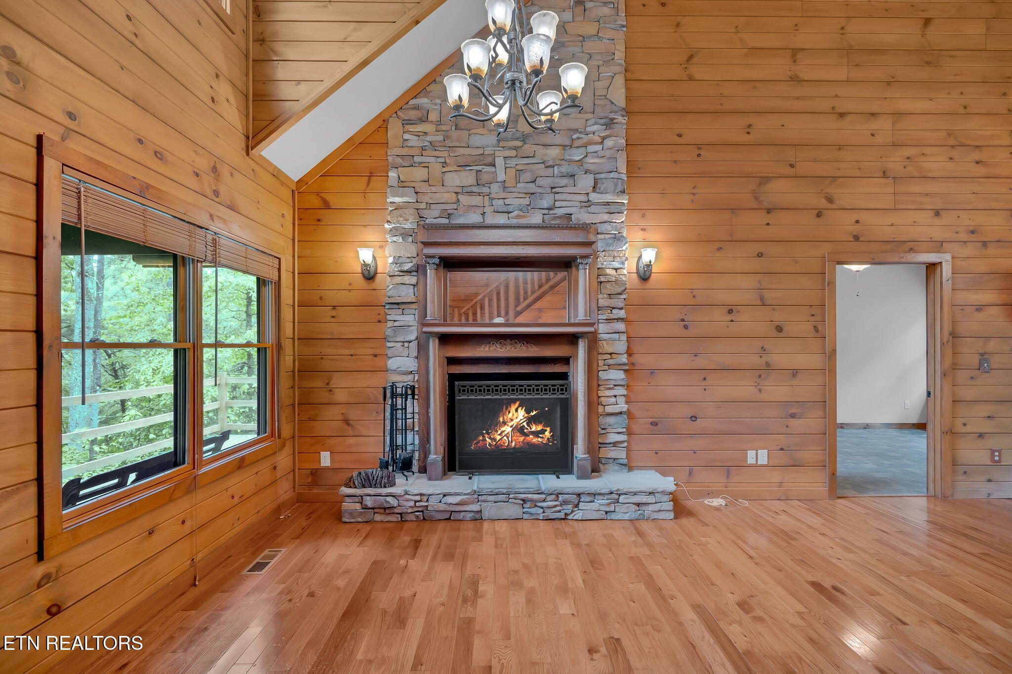 1445 Estates Drive