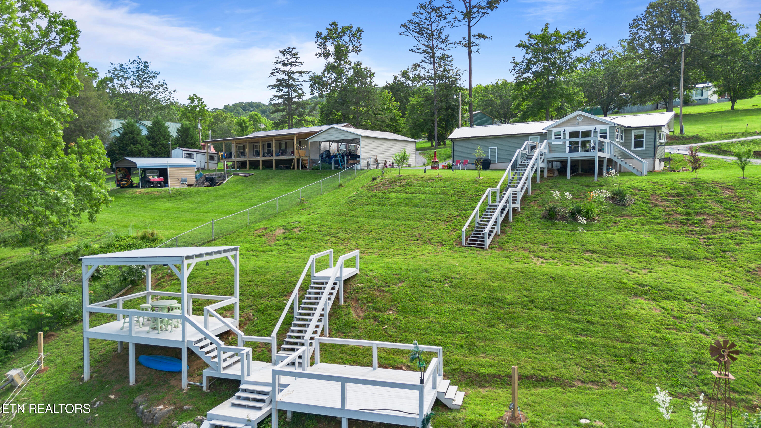 642 Blue Springs Rd