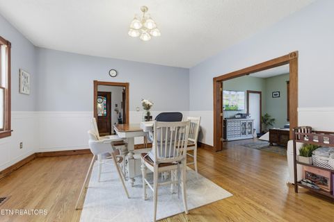 Tiny photo for 726 Clinton St, Harriman, TN 37748 (MLS # 1340836)