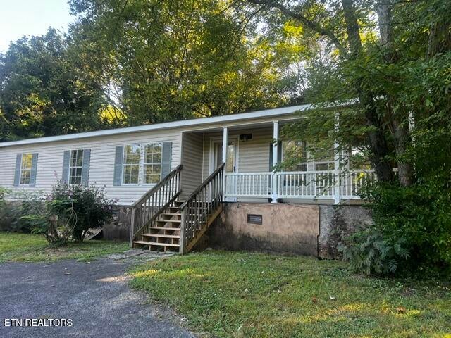 Photo of 210 Stone Rd, Knoxville, TN 37920 (MLS # 1353528)