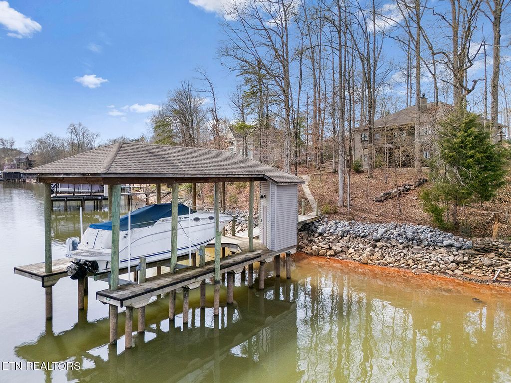 Photo of 112 Hiwonihi Tr, Vonore, TN 37885 (MLS # 1294636)