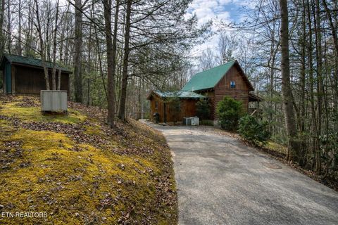 Tiny photo for 2034 Bales Way, Sevierville, TN 37876 (MLS # 1326118)