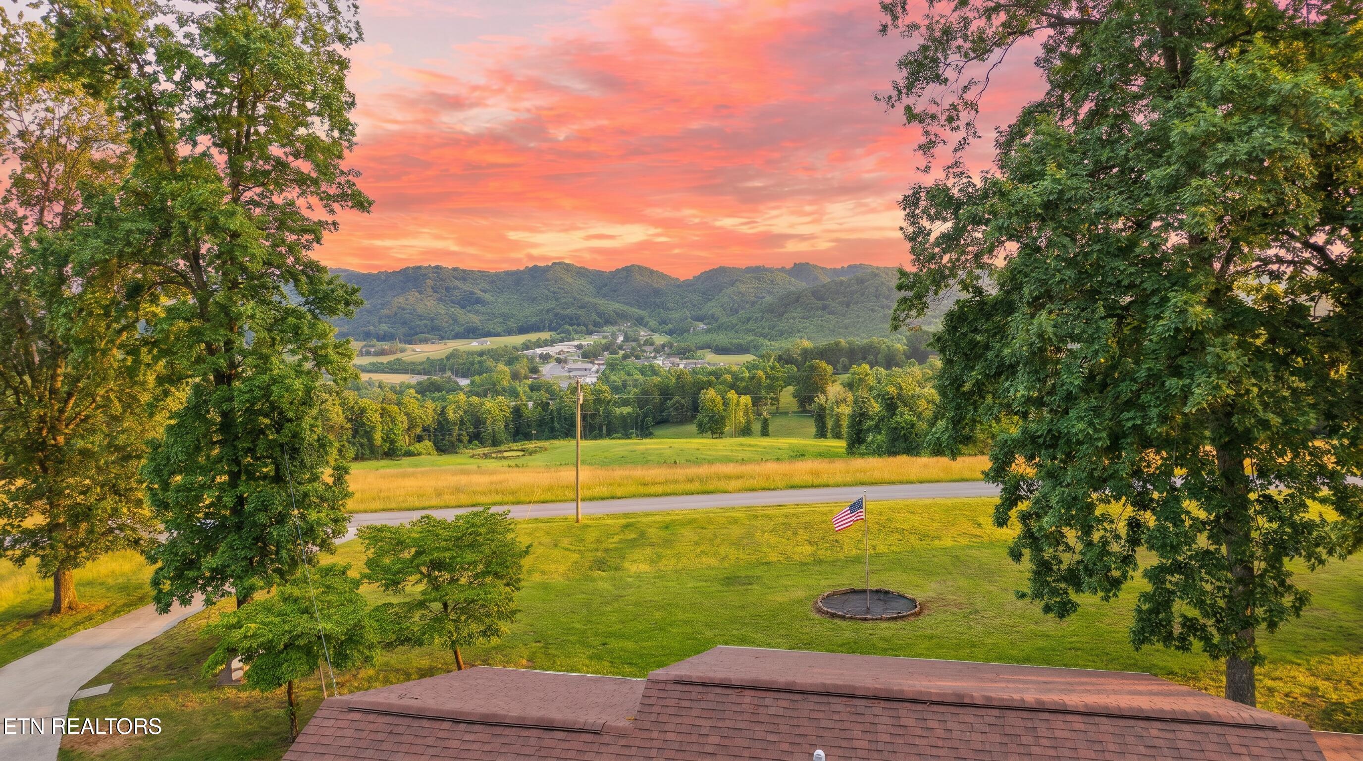 172 Fox Hunter Rd