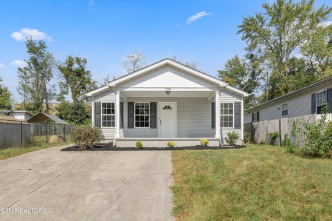 Tiny photo for 709 Belleaire Ave, Knoxville, TN 37921 (MLS # 1356250)