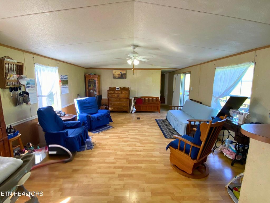 Photo of 215 Central Ave, Lancing, TN 37770 (MLS # 1313510)