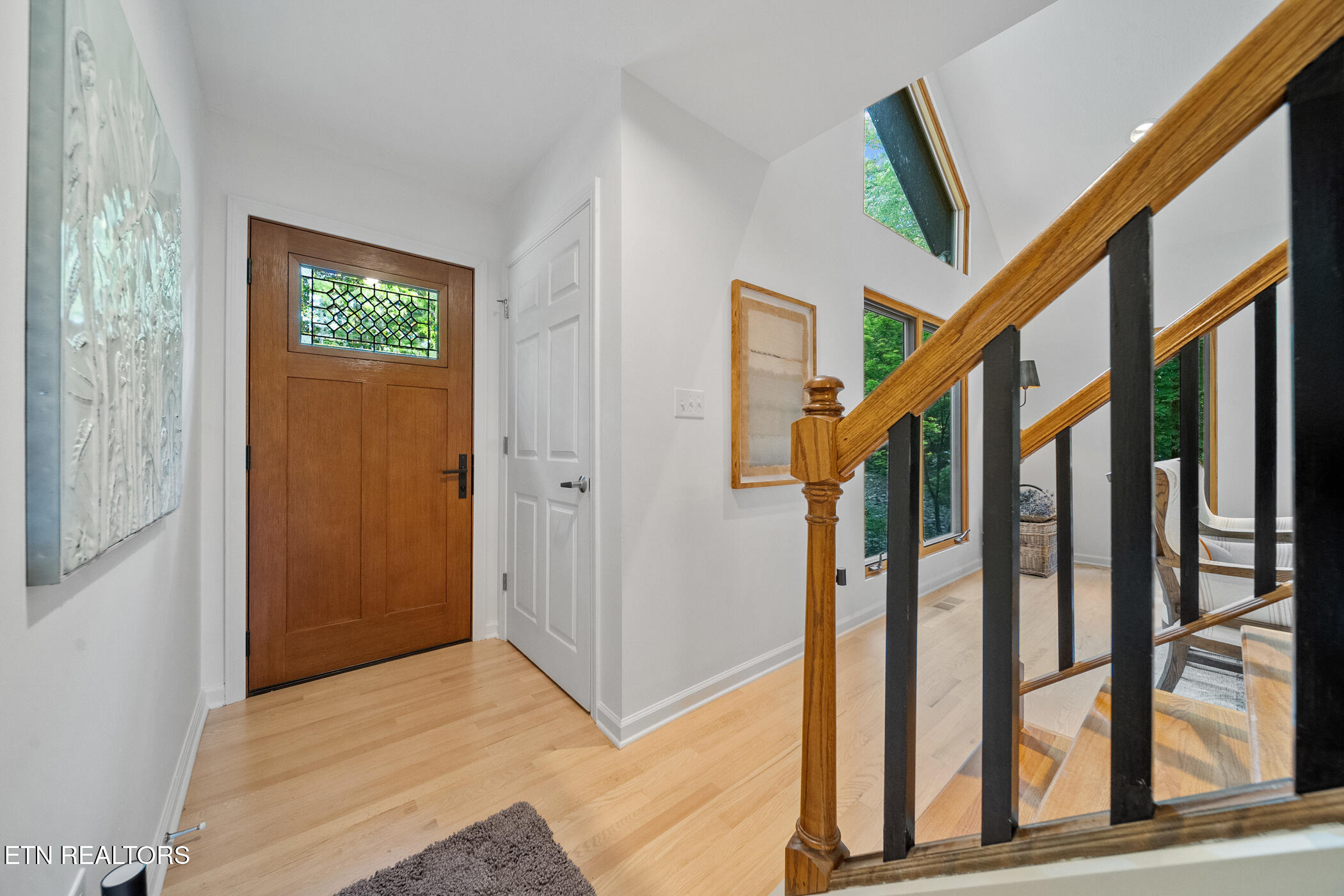 1907 Oakwood Rd
