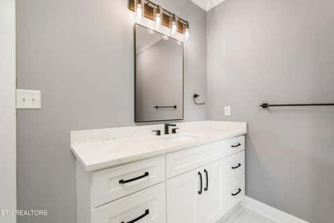 Tiny photo for 1030 N Linden Drive, Alcoa, TN 37701 (MLS # 1349801)