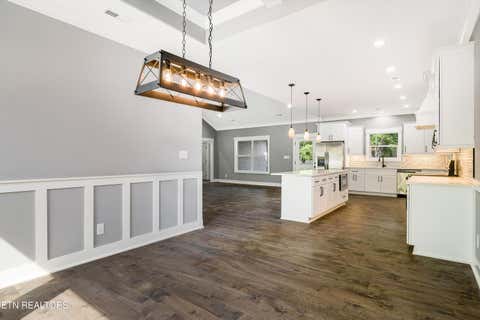 Tiny photo for 1030 N Linden Drive, Alcoa, TN 37701 (MLS # 1349801)