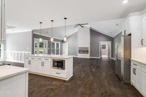 Tiny photo for 1030 N Linden Drive, Alcoa, TN 37701 (MLS # 1349801)