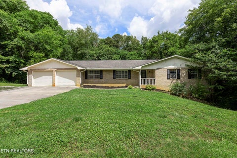 Photo of 10909 Woody Drive, Knoxville, TN 37934 (MLS # 1343455)