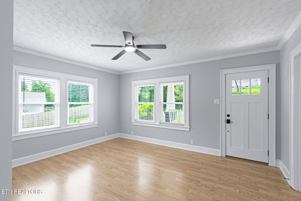 Photo of 2411 Fenwood Drive, Knoxville, TN 37918 (MLS # 1352790)