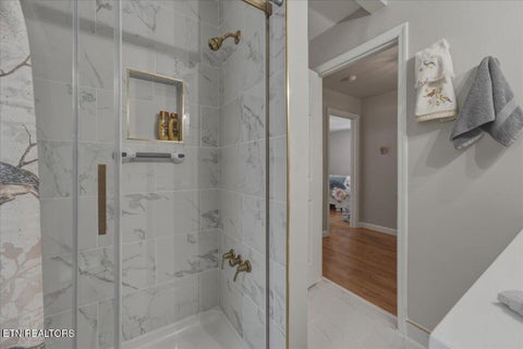 Tiny photo for 217 W Hicks St, Clinton, TN 37716 (MLS # 1349552)
