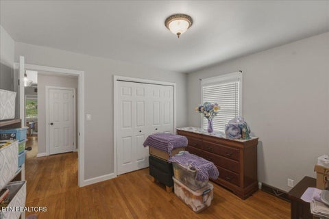 Tiny photo for 217 W Hicks St, Clinton, TN 37716 (MLS # 1349552)