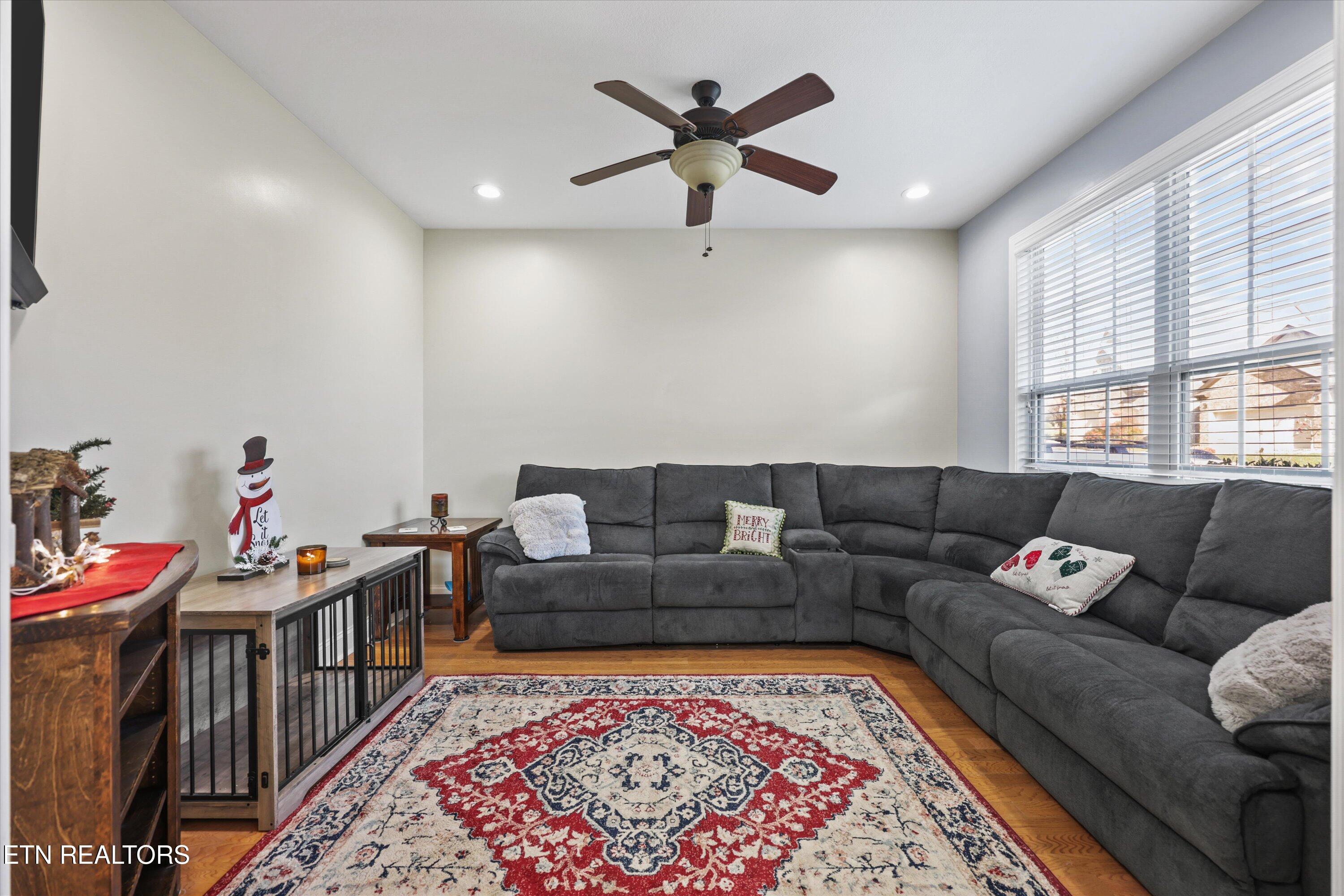 104 Crystal Cove Lane