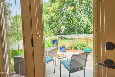 Tiny photo for 944 Southwick Drive, Alcoa, TN 37701 (MLS # 1350015)