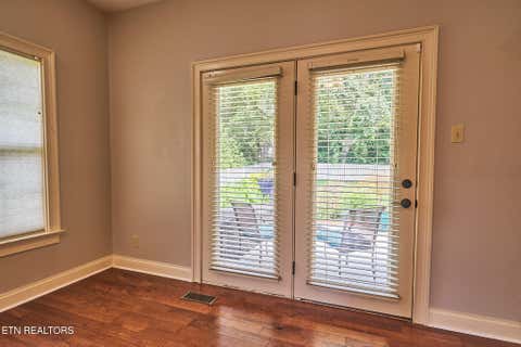 Tiny photo for 944 Southwick Drive, Alcoa, TN 37701 (MLS # 1350015)