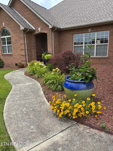 Tiny photo for 944 Southwick Drive, Alcoa, TN 37701 (MLS # 1350015)