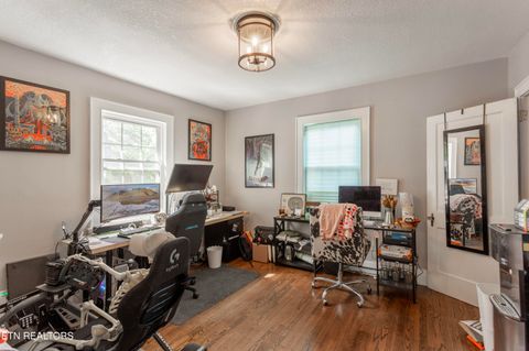 Tiny photo for 2916 Fountain Park Blvd, Knoxville, TN 37917 (MLS # 1299546)