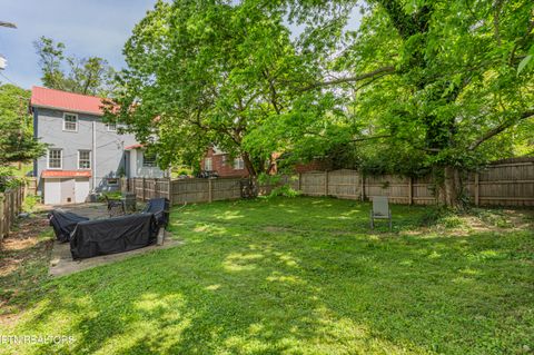 Tiny photo for 2916 Fountain Park Blvd, Knoxville, TN 37917 (MLS # 1299546)