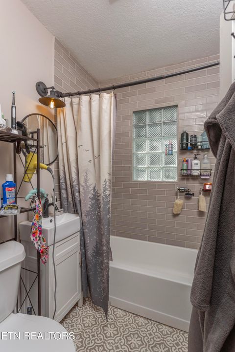 Tiny photo for 2916 Fountain Park Blvd, Knoxville, TN 37917 (MLS # 1299546)