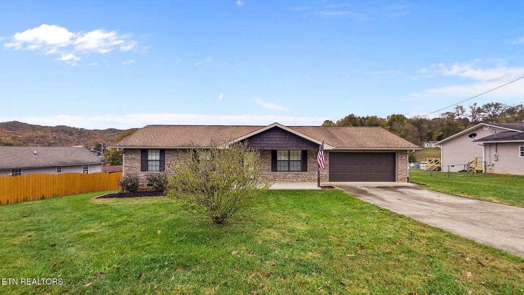 Photo of 141 Cross Creek Rd, Maynardville, TN 37807 (MLS # 1334612)