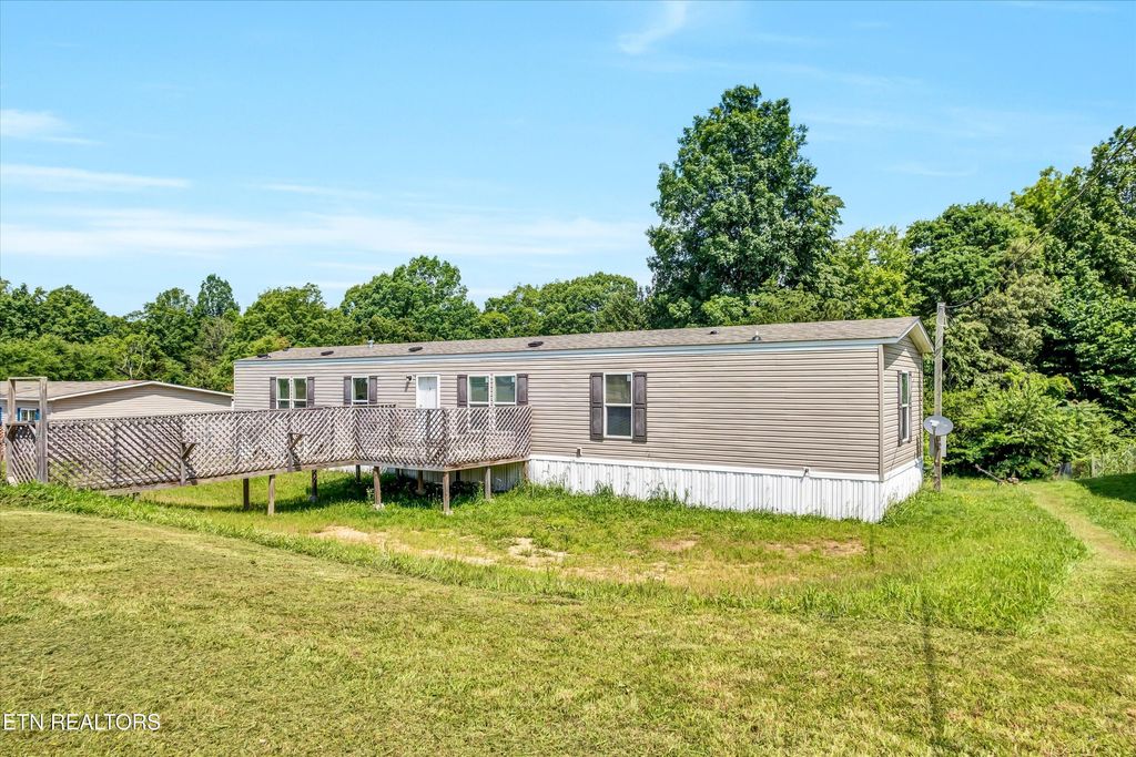 Photo of 162 Gamble Rd, Madisonville, TN 37354 (MLS # 1303921)