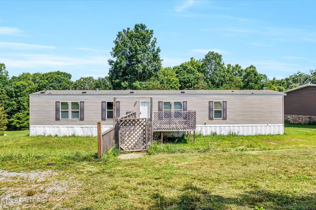 Photo of 162 Gamble Rd, Madisonville, TN 37354 (MLS # 1303921)
