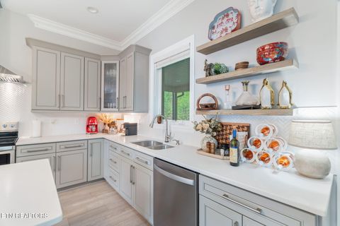 Tiny photo for 3307 Greenway Dr, Knoxville, TN 37918 (MLS # 1330804)