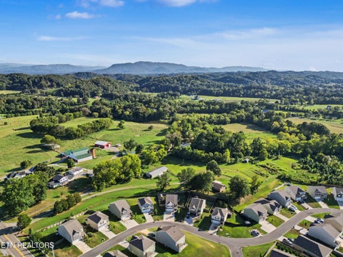 Tiny photo for 1117 Beacon Rd, Sevierville, TN 37876 (MLS # 1355053)