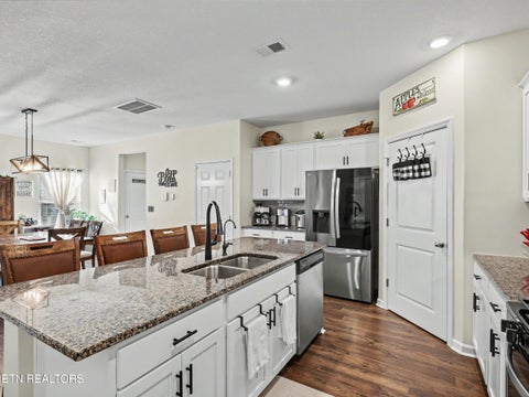 Tiny photo for 1117 Beacon Rd, Sevierville, TN 37876 (MLS # 1355053)