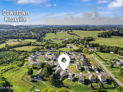 Tiny photo for 1117 Beacon Rd, Sevierville, TN 37876 (MLS # 1355053)
