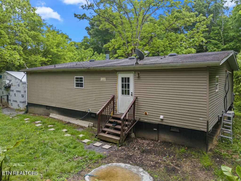 Photo of 454 Duncan St, Newport, TN 37821 (MLS # 1338982)