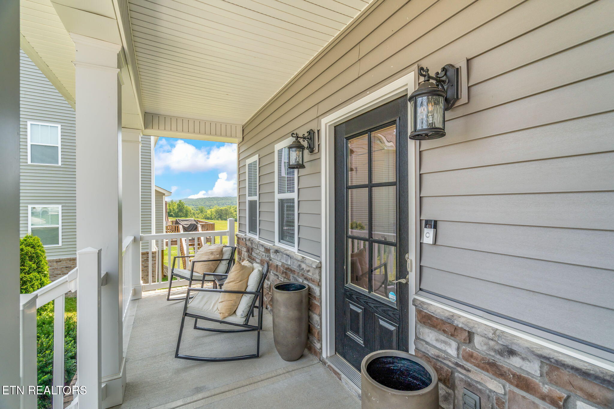 111 Chaseberry Rd