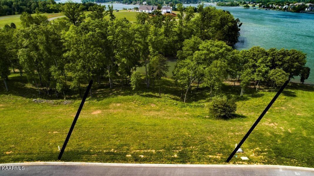Photo 1 of 13 — 2647 Oakum Court, Lenoir City, TN 37772