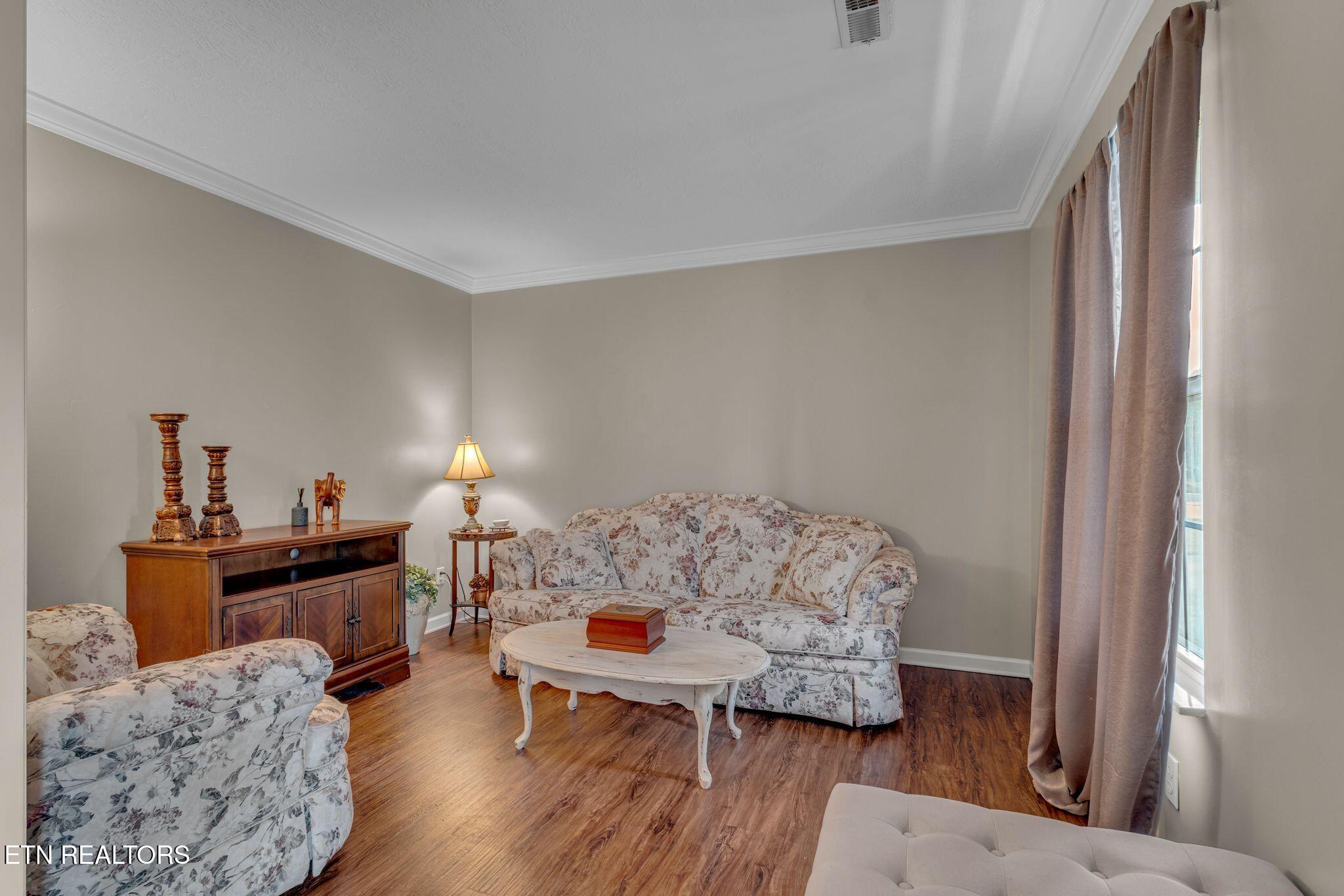 8506 Rayworth Tr
