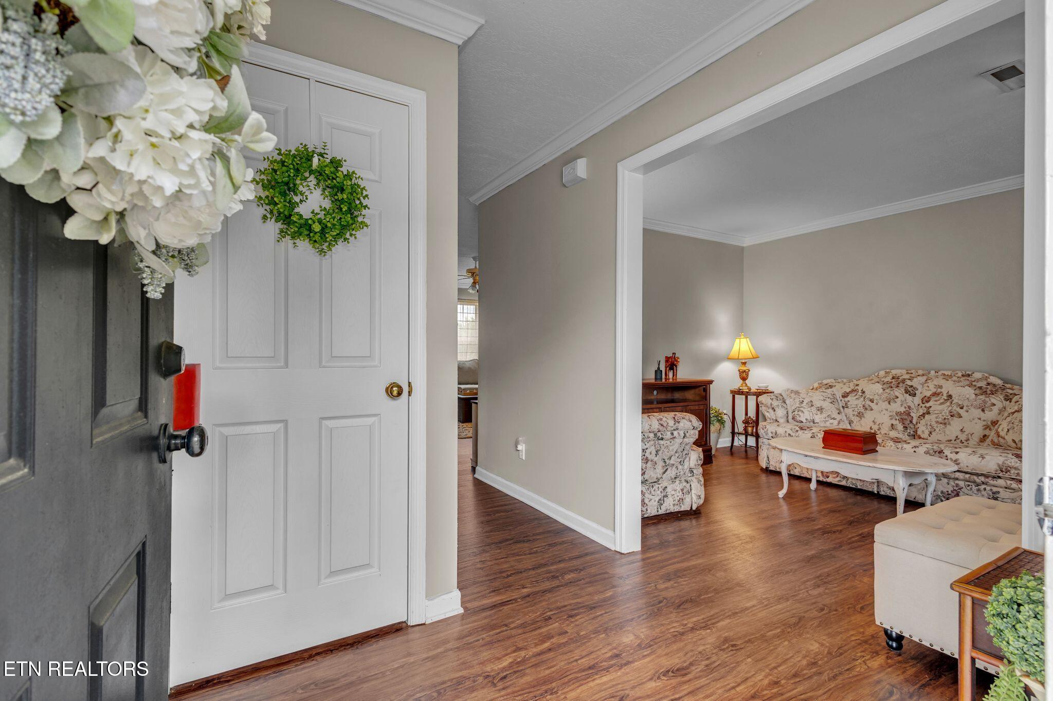 8506 Rayworth Tr
