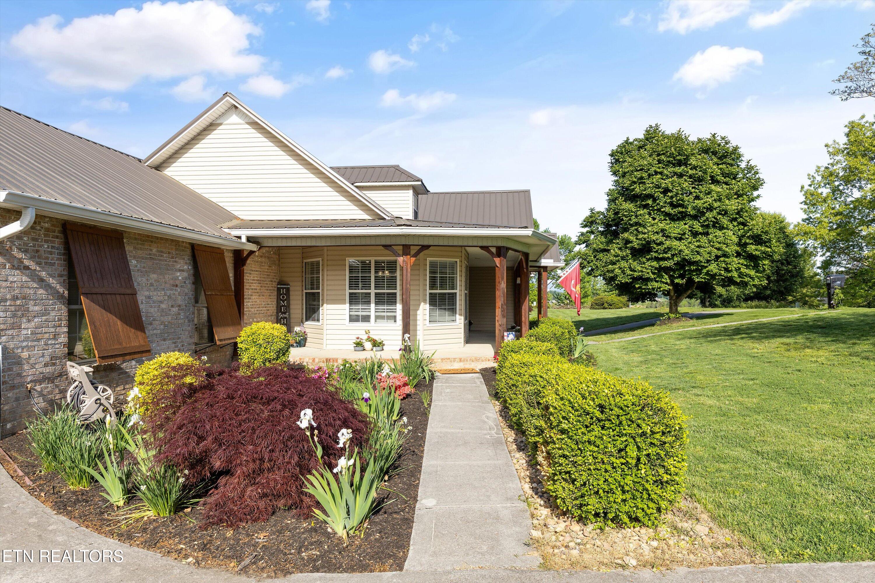 3083 Waters Edge Drive